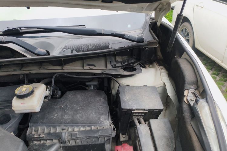 Used Nissan Murano 2017 2.5L XL Two-Wheel Drive Smart Edition Engine Bay Left