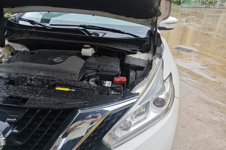 Used Nissan Murano 2017 2.5L XL Two-Wheel Drive Smart Edition Engine Bay Left