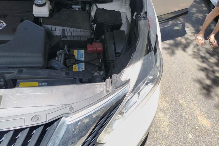 Used Nissan Murano 2017 2.5L XL Two-Wheel Drive Smart Edition Engine Bay Left