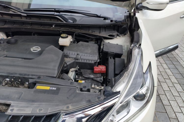 Used Nissan Murano 2017 2.5L XE Two-Wheel Drive Elite Edition Engine Bay Left