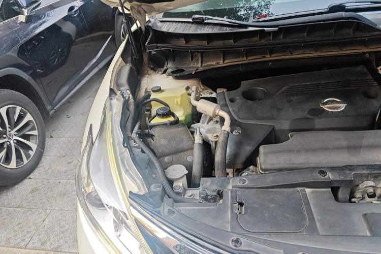 Used Nissan Murano 2017 2.5L XL Two-Wheel Drive Smart Edition Engine Bay Right