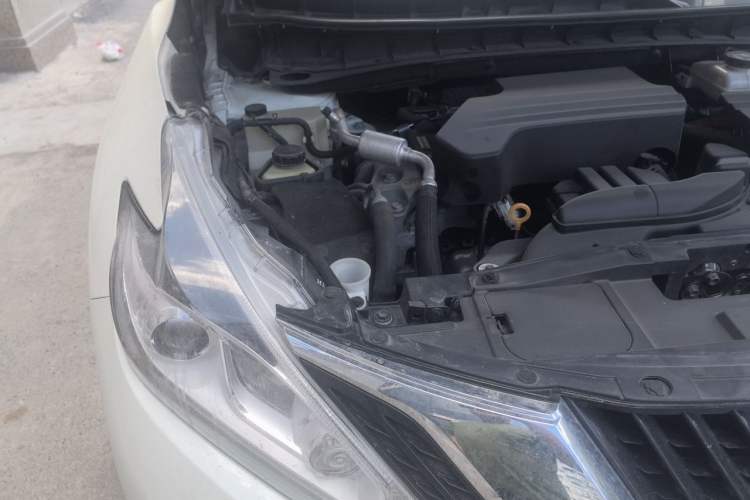 Used Nissan Murano 2017 2.5 S/C HEV XE Four-Wheel Drive Hybrid Luxury Edition Engine Bay Right