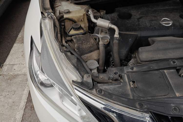 Used Nissan Murano 2017 2.5L XL Two-Wheel Drive Smart Edition Engine Bay Right