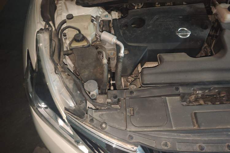 Used Nissan Murano 2017 2.5L XL Two-Wheel Drive Smart Edition Engine Bay Right