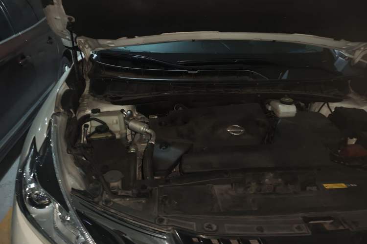 Used Nissan Murano 2017 2.5L XL Two-Wheel Drive Smart Edition Engine Bay Right