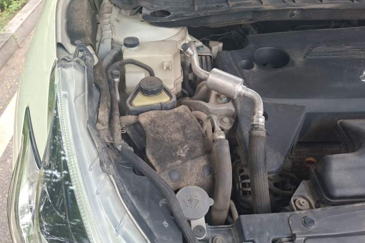 Used Nissan Murano 2017 2.5L XL Two-Wheel Drive Smart Edition Engine Bay Right