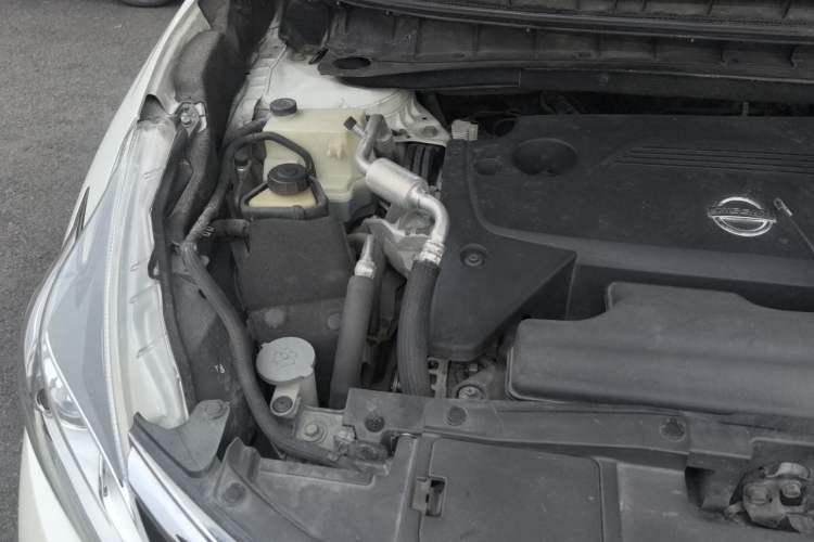 Used Nissan Murano 2017 2.5L XL Two-Wheel Drive Smart Edition Engine Bay Right