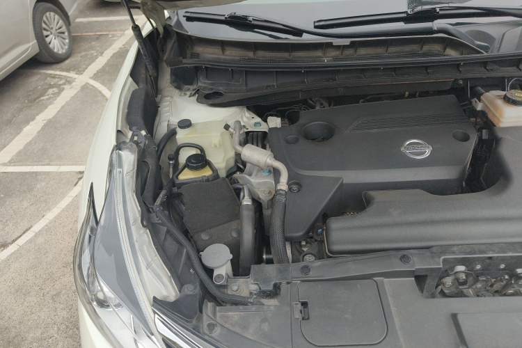 Used Nissan Murano 2017 2.5L XE Two-Wheel Drive Elite Edition Engine Bay Right