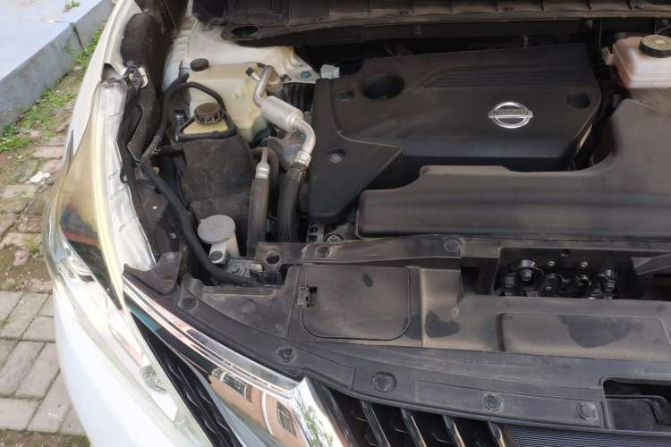 Used Nissan Murano 2017 2.5L XL Two-Wheel Drive Smart Edition Engine Bay Right