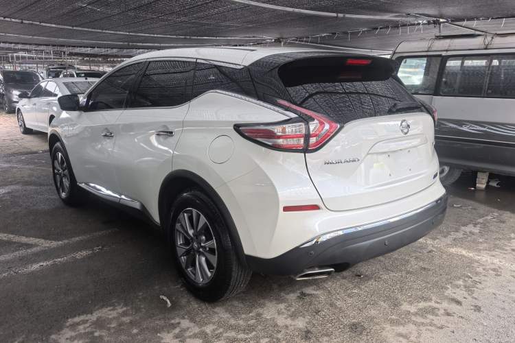 Used Nissan Murano 2017 2.5L XL Two-Wheel Drive Smart Edition Exterior 2