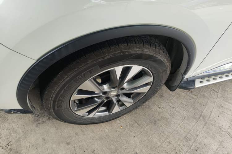 Used Nissan Murano 2017 2.5L XL Two-Wheel Drive Smart Edition Exterior 2