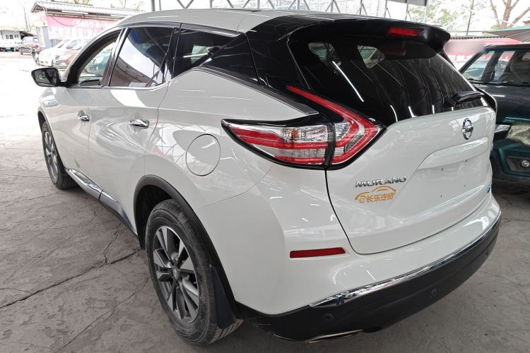 Used Nissan Murano 2017 2.5L XE Two-Wheel Drive Elite Edition Exterior 2
