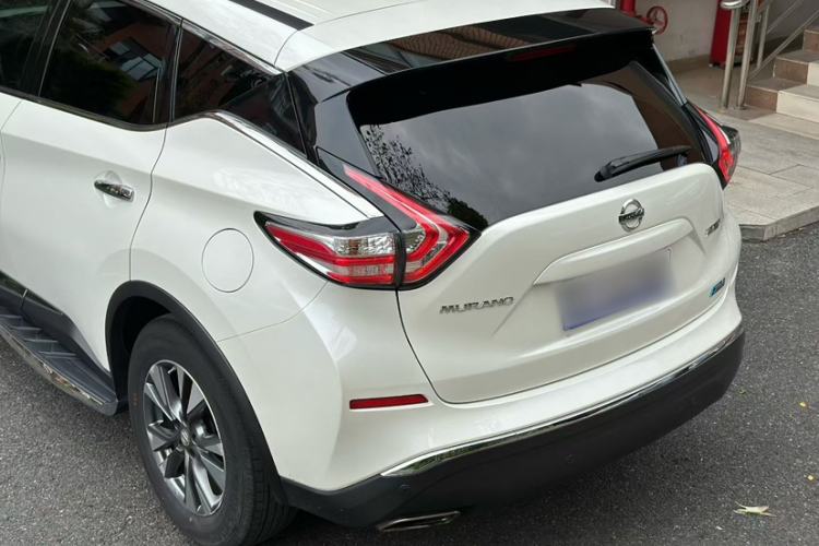 Used Nissan Murano 2017 2.5L XL Two-Wheel Drive Smart Edition Exterior 3