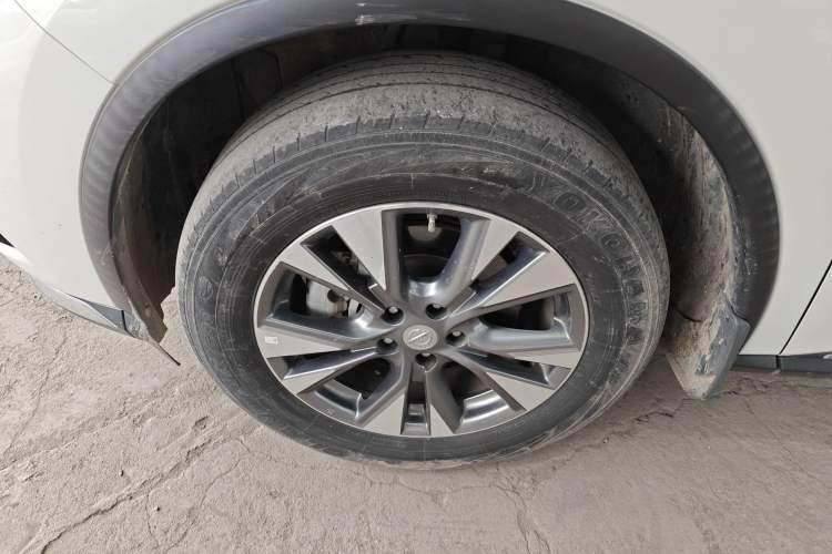 Used Nissan Murano 2017 2.5L XE Two-Wheel Drive Elite Edition Exterior 4