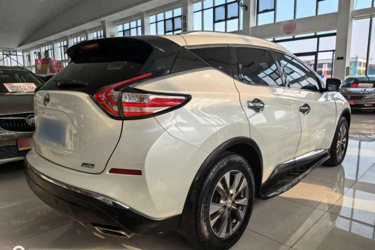 Used Nissan Murano 2017 2.5L XL Two-Wheel Drive Smart Edition Exterior 5