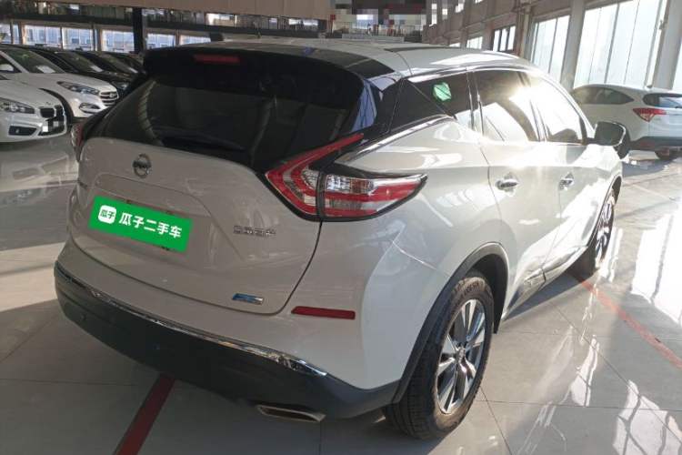 Used Nissan Murano 2017 2.5L XL Two-Wheel Drive Smart Edition Exterior 5