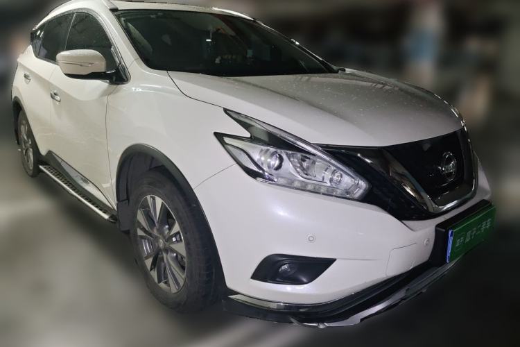Used Nissan Murano 2017 2.5L XL Two-Wheel Drive Smart Edition Front Right 45 Deg