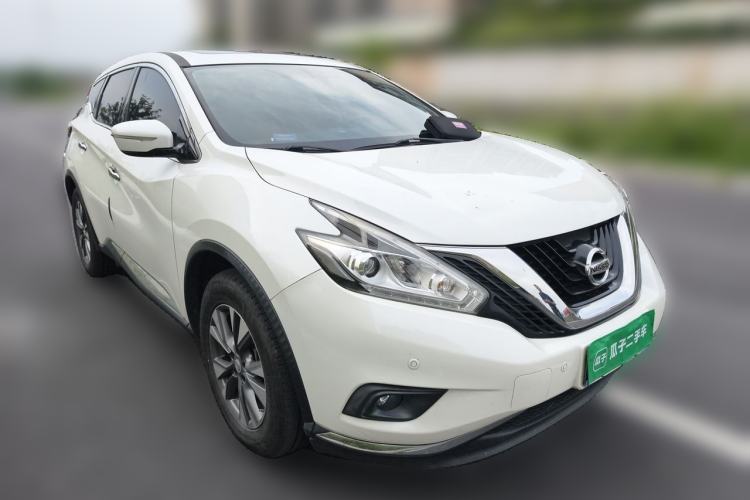 Used Nissan Murano 2017 2.5L XL Two-Wheel Drive Smart Edition Front Right 45 Deg