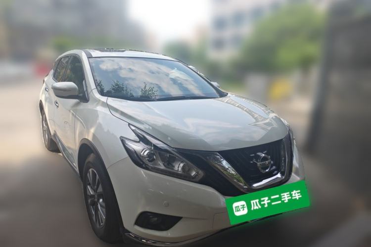 Used Nissan Murano 2017 2.5L XL Two-Wheel Drive Smart Edition Front Right 45 Deg