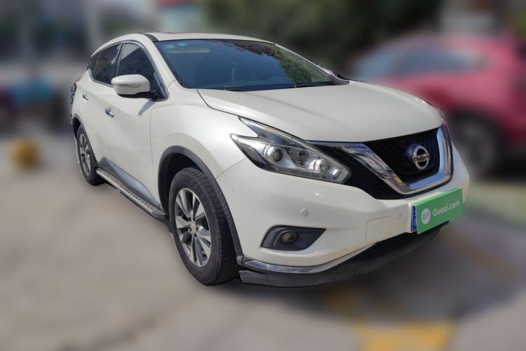 Used Nissan Murano 2017 2.5L XL Two-Wheel Drive Smart Edition Front Right 45 Deg