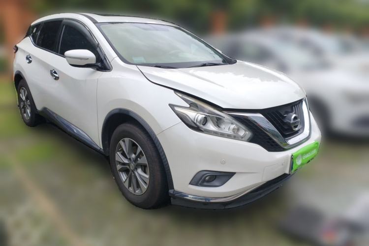 Used Nissan Murano 2017 2.5L XL Two-Wheel Drive Smart Edition Front Right 45 Deg