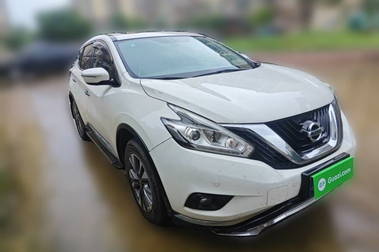 Used Nissan Murano 2017 2.5L XL Two-Wheel Drive Smart Edition Front Right 45 Deg