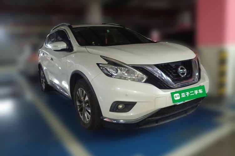 Used Nissan Murano 2017 2.5L XL Two-Wheel Drive Smart Edition Front Right 45 Deg