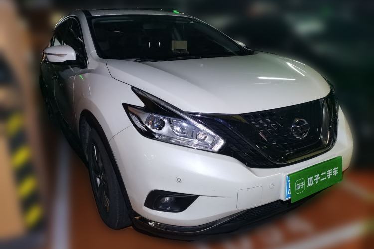 Used Nissan Murano 2017 2.5L XL Two-Wheel Drive Smart Edition Front Right 45 Deg
