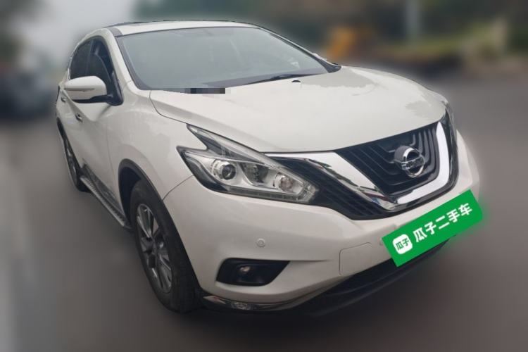 Used Nissan Murano 2017 2.5L XL Two-Wheel Drive Smart Edition Front Right 45 Deg