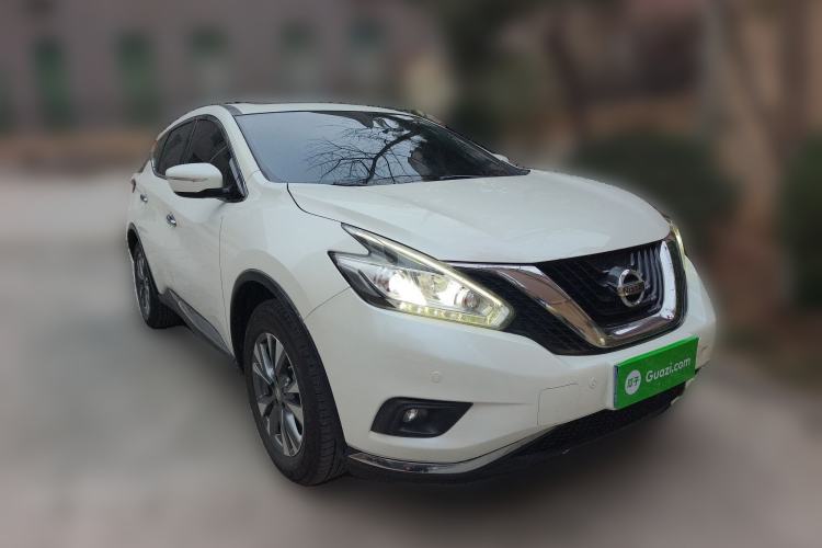 Used Nissan Murano 2017 2.5L XL Two-Wheel Drive Smart Edition Front Right 45 Deg