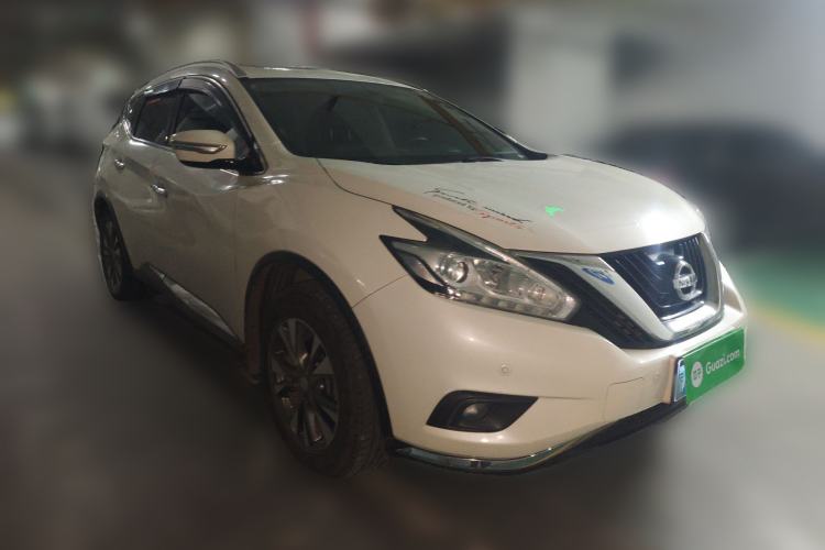 Used Nissan Murano 2017 2.5L XL Two-Wheel Drive Smart Edition Front Right 45 Deg