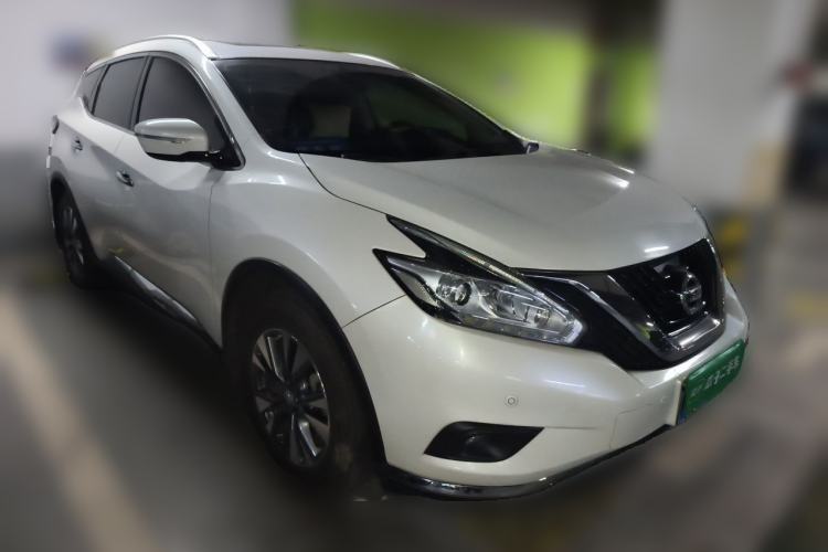 Used Nissan Murano 2017 2.5L XL Two-Wheel Drive Smart Edition Front Right 45 Deg