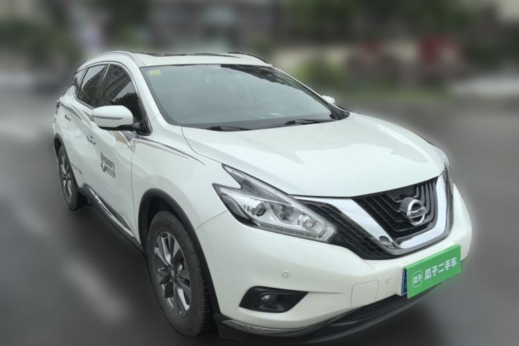 Used Nissan Murano 2017 2.5L XL Two-Wheel Drive Smart Edition Front Right 45 Deg