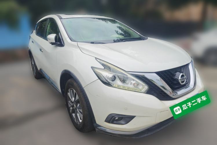Used Nissan Murano 2017 2.5L XL Two-Wheel Drive Smart Edition Front Right 45 Deg