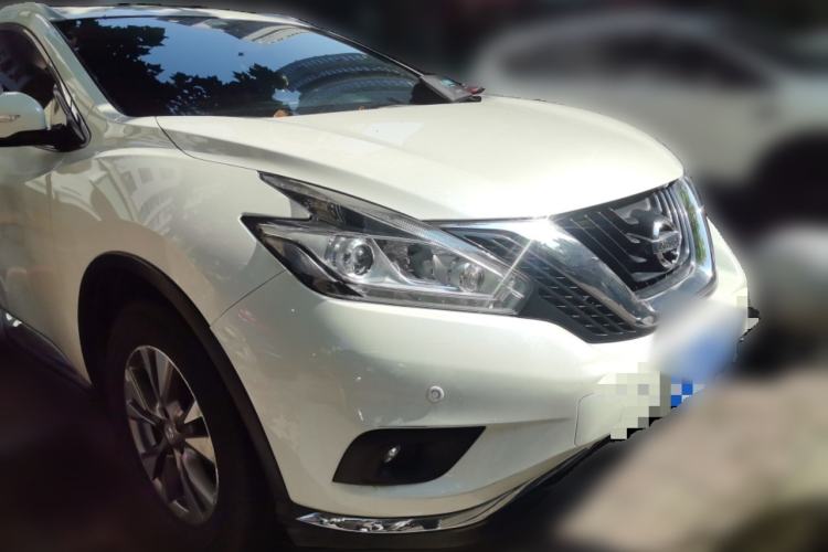 Used Nissan Murano 2017 2.5L XL Two-Wheel Drive Smart Edition Front Right 45 Deg