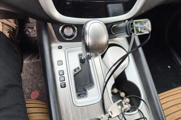 Used Nissan Murano 2017 2.5L XL Two-Wheel Drive Smart Edition Gear Lever
