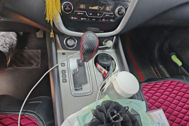 Used Nissan Murano 2017 2.5L XL Two-Wheel Drive Smart Edition Gear Lever