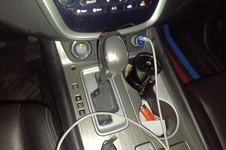 Used Nissan Murano 2017 2.5L XL Two-Wheel Drive Smart Edition Gear Lever