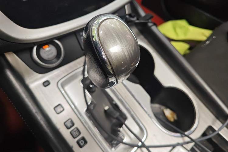 Used Nissan Murano 2017 2.5L XL Two-Wheel Drive Smart Edition Gear Lever
