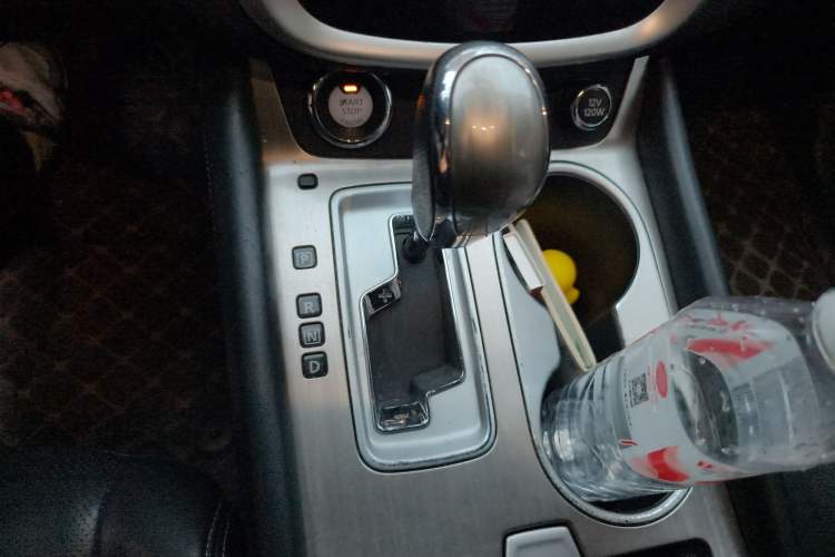 Used Nissan Murano 2017 2.5L XL Two-Wheel Drive Smart Edition Gear Lever