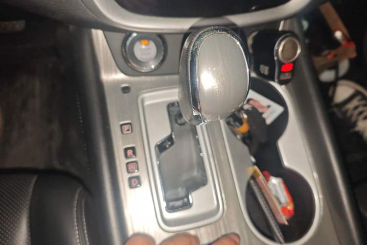 Used Nissan Murano 2017 2.5L XL Two-Wheel Drive Smart Edition Gear Lever