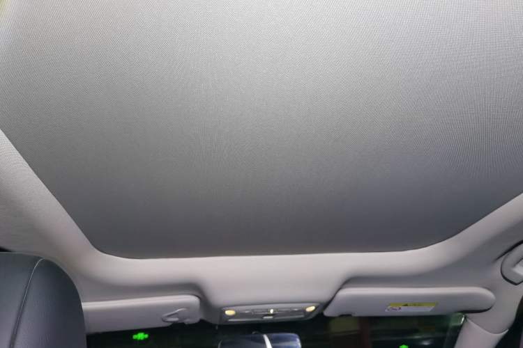 Used Nissan Murano 2017 2.5L XL Two-Wheel Drive Smart Edition Headliner