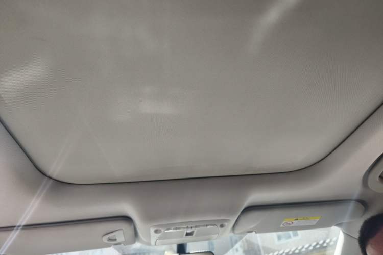 Used Nissan Murano 2017 2.5L XL Two-Wheel Drive Smart Edition Headliner