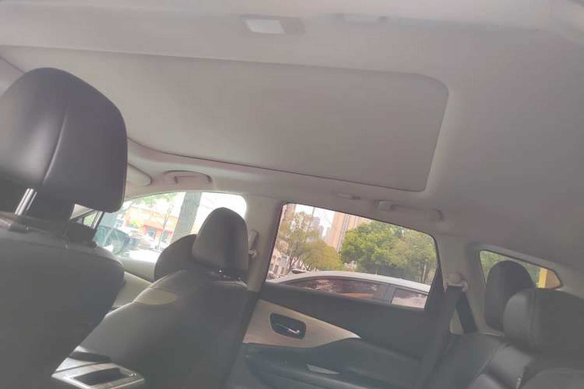 Used Nissan Murano 2017 2.5L XL Two-Wheel Drive Smart Edition Headliner