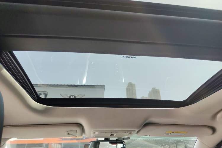 Used Nissan Murano 2017 2.5L XL Two-Wheel Drive Smart Edition Headliner