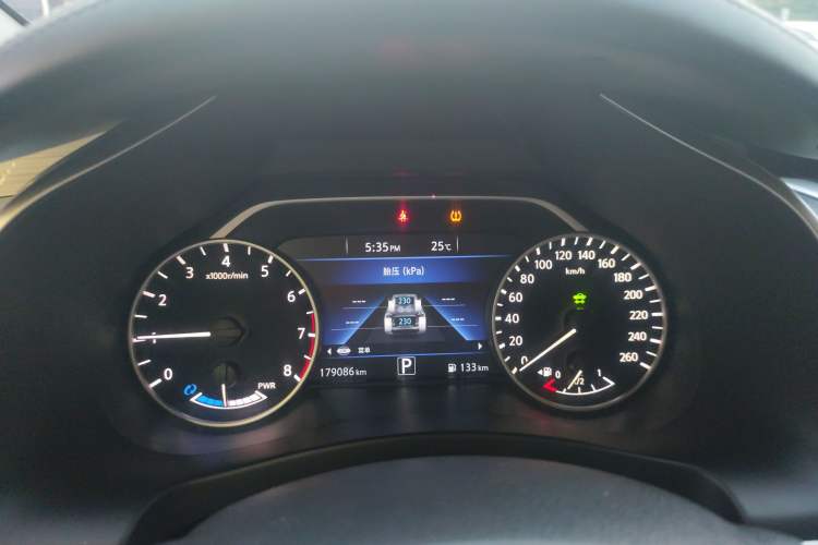 Used Nissan Murano 2017 2.5 S/C HEV XE Four-Wheel Drive Hybrid Luxury Edition Instrument Cluster