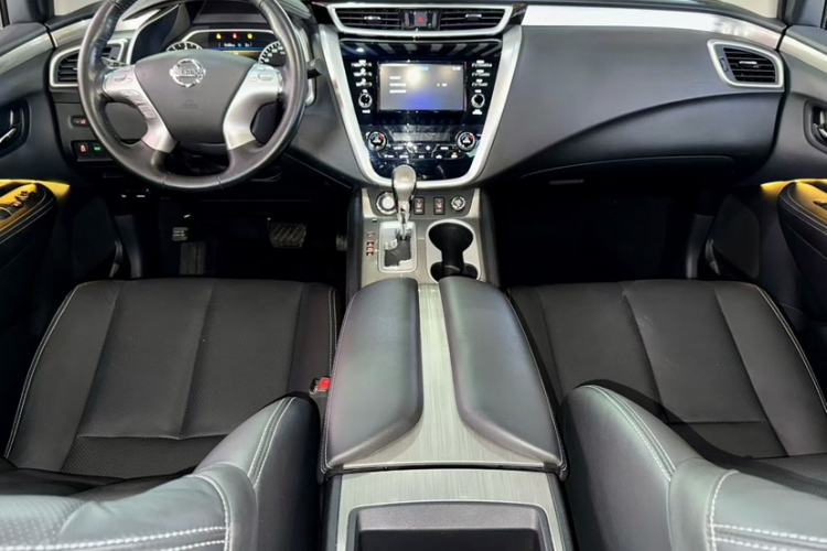 Used Nissan Murano 2017 2.5L XL Two-Wheel Drive Smart Edition Interior 1