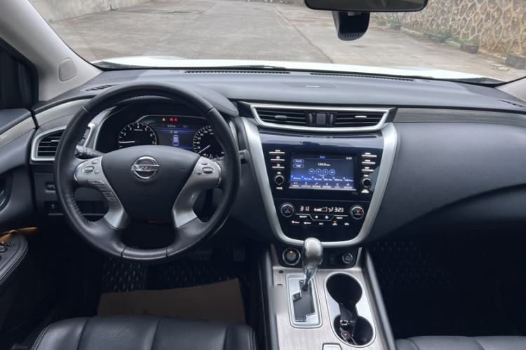 Used Nissan Murano 2017 2.5L XL Two-Wheel Drive Smart Edition Interior 1