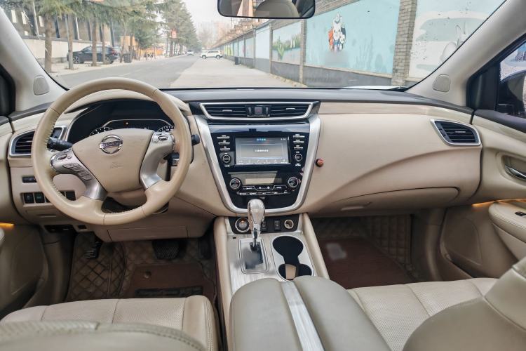 Used Nissan Murano 2017 2.5L XL Two-Wheel Drive Smart Edition Interior 1
