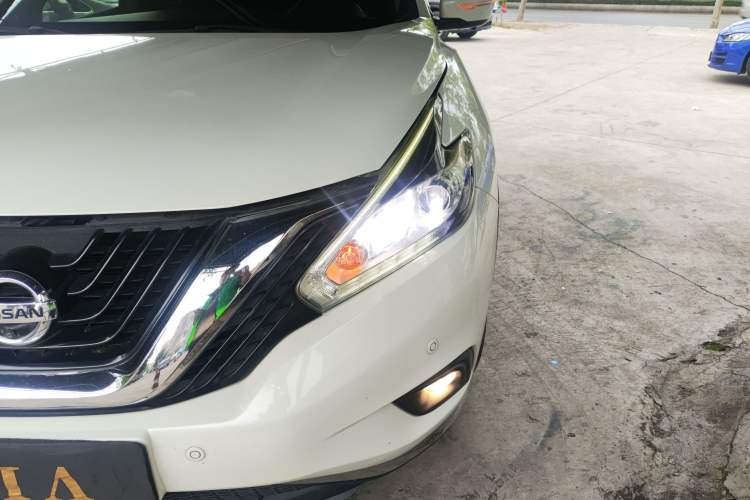 Used Nissan Murano 2017 2.5L XL Two-Wheel Drive Smart Edition Left Front Headlight